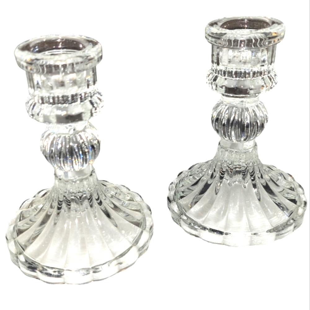 VOSAREA 2pcs Glass Taper Holder Candlestick Stand  Candle Holders